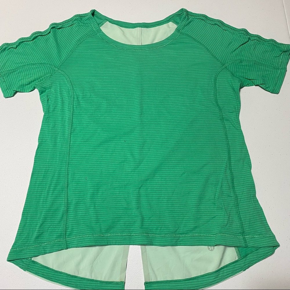 Lululemon Short Sleeve Size 8